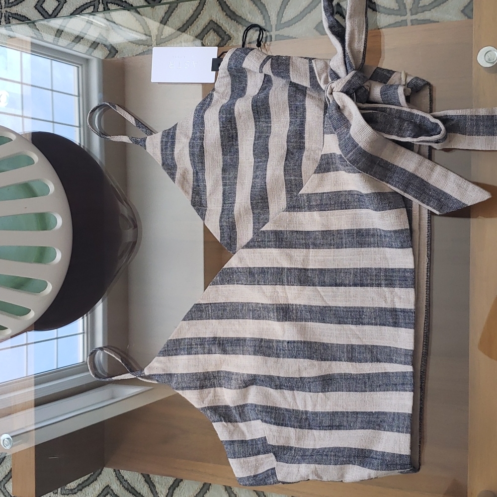 ASTR Crop top